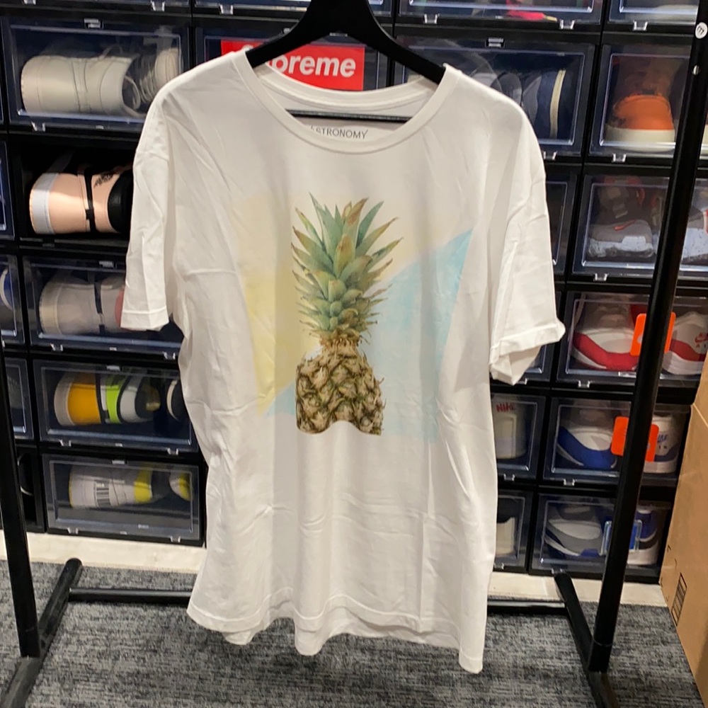 ASTRONOMY PINEAPPLE T-SHIRT WHITE Sz. XL